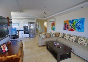 شقة بينتهاوس مطلة على البحر و الجبل في جيكجيلي - الانيا