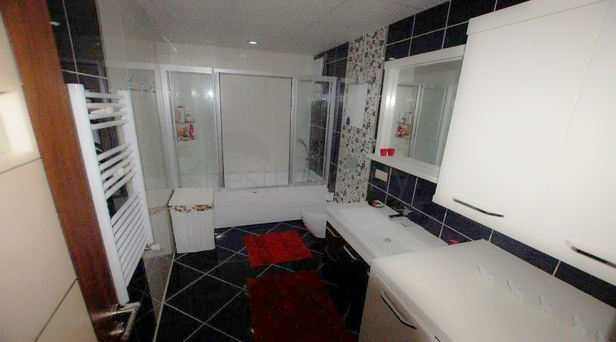 شقة خمسة غرف و مطبخ منفصل في جيكجيلي - الانيا