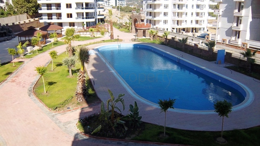 شقة خمسة غرف و مطبخ منفصل في جيكجيلي - الانيا