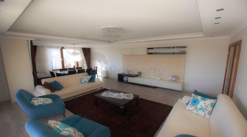 شقة خمسة غرف و مطبخ منفصل في جيكجيلي - الانيا