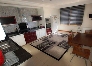 شقة خمسة غرف و مطبخ منفصل في جيكجيلي - الانيا