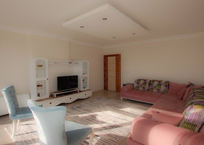 شقة خمسة غرف و مطبخ منفصل في جيكجيلي - الانيا