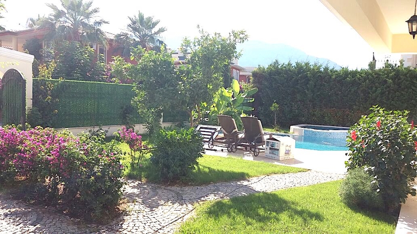 فيلا ثلاث غرف و صالة في كيمير