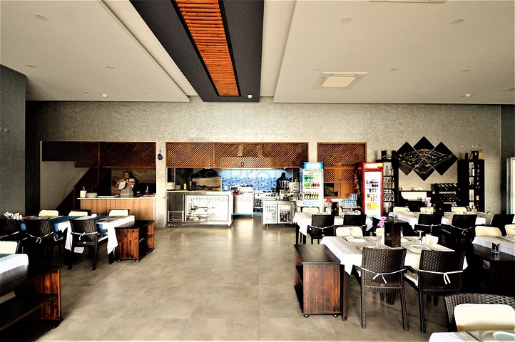 فيلات / فلل  فاخرة في انطاليا