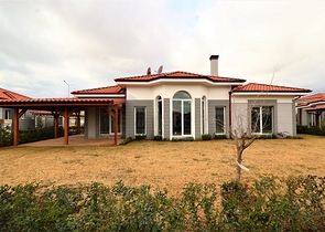 فيلات / فلل  فاخرة في انطاليا