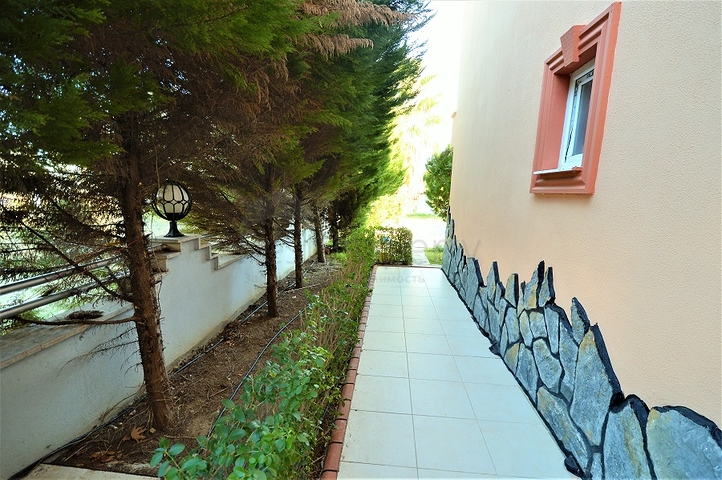 فيلا منفصلة 5 + 1 فى جوينوك