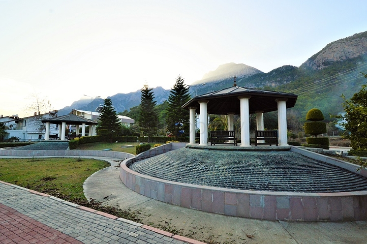 فيلا منفصلة 5 + 1 فى جوينوك