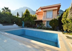 فيلا منفصلة 5 + 1 فى جوينوك