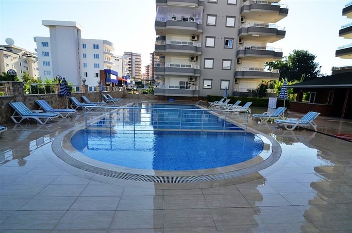 شقة مفروشة واسعة بسعر مميز في منطقة توسمور – ألانيا