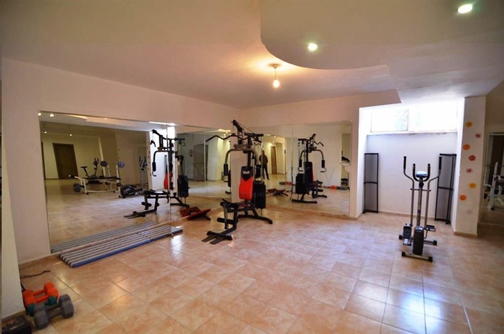 شقة مفروشة واسعة بسعر مميز في منطقة توسمور – ألانيا