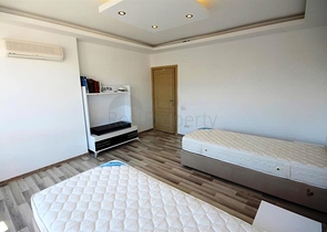 شقة مفروشة واسعة بسعر مميز في منطقة توسمور – ألانيا