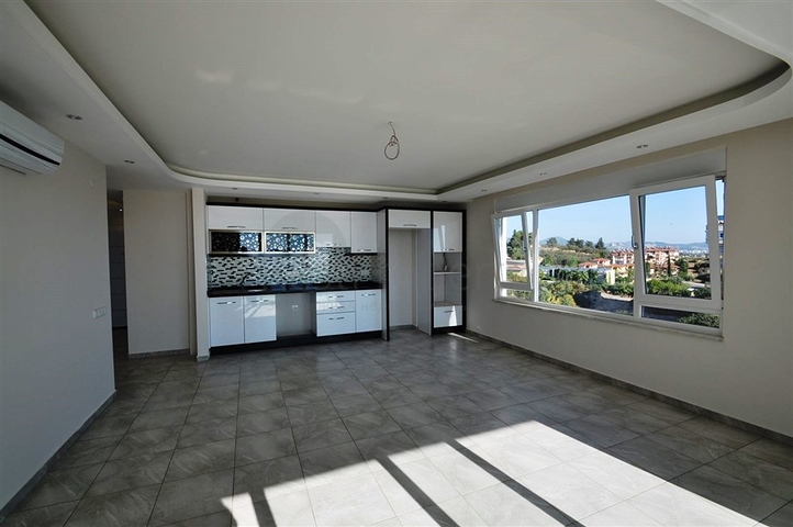 عرض خاص - شقة 2 غرفة نوم وصالة - مفروشة - في منطقة كاستل / الانيا 