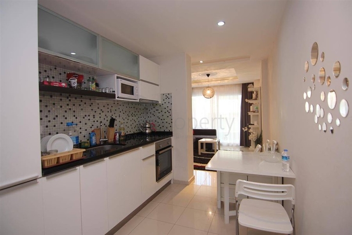 شقة بتخطيط 2+1 مفروشة في منطقة أوبا – ألانيا