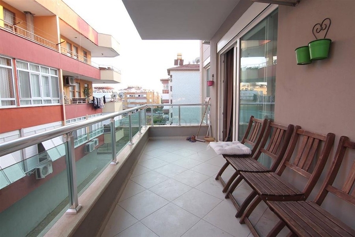 شقة بتخطيط 2+1 مفروشة في منطقة أوبا – ألانيا