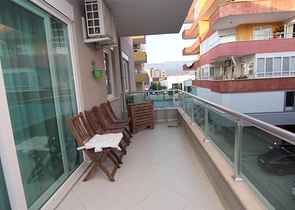 شقة بتخطيط 2+1 مفروشة في منطقة أوبا – ألانيا