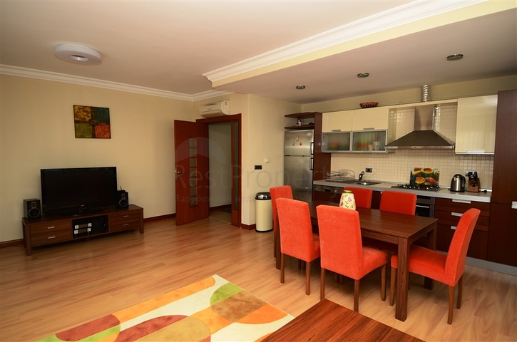 شقة غرفتين نوم وصالة في مركز مدينة ألانيا 