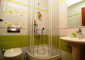 شقة غرفتين نوم وصالة في مركز مدينة ألانيا 