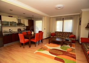 شقة غرفتين نوم وصالة في مركز مدينة ألانيا 