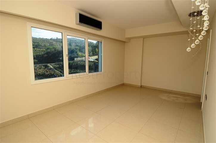 شقة بإطلالات جبلية ساحرة في منطقة محمود لار – ألانيا