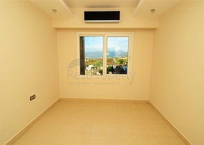 شقة بإطلالات جبلية ساحرة في منطقة محمود لار – ألانيا