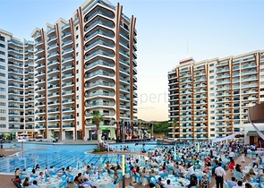 شقة بإطلالات جبلية ساحرة في منطقة محمود لار – ألانيا