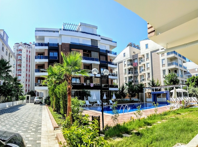 مشروع جاهز في انطاليا على بعد 500 متر من البحر