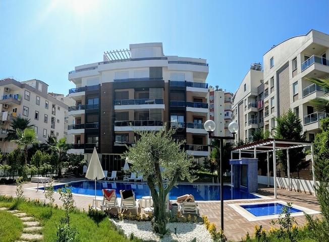 مشروع جاهز في انطاليا على بعد 500 متر من البحر