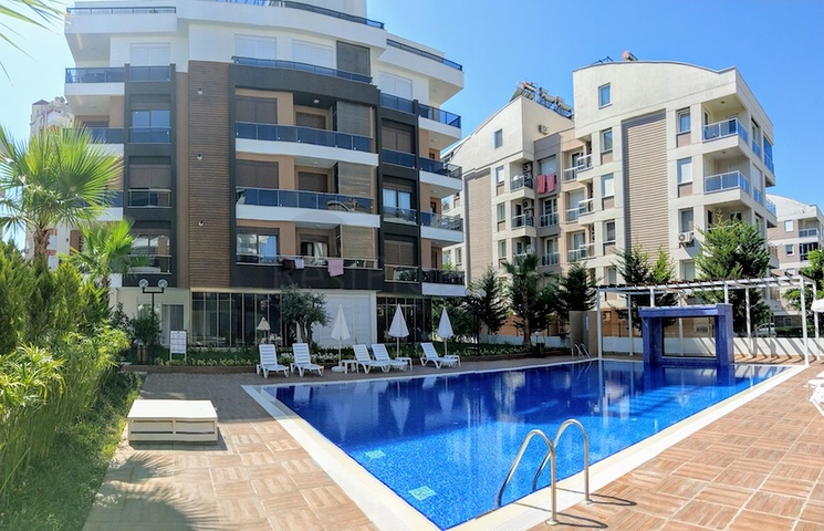 مشروع جاهز في انطاليا على بعد 500 متر من البحر