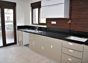 مشروع جاهز في انطاليا على بعد 500 متر من البحر