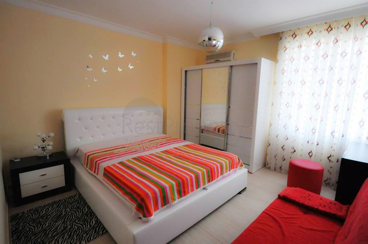 شقة مؤثثة بالكامل وبمساحة واسعة في منطقة توسمور - ألانيا