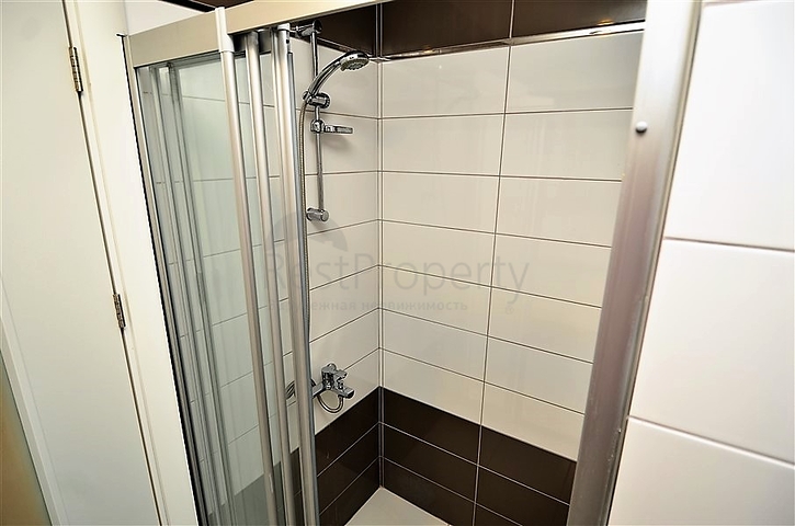 شقة غرفة وصالة ضمن مجمع سكني يضم كافة الخدمات في افسلار / الانيا 