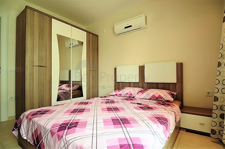 شقة غرفة وصالة ضمن مجمع سكني يضم كافة الخدمات في افسلار / الانيا 