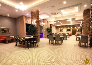 شقة غرفة وصالة ضمن مجمع سكني يضم كافة الخدمات في افسلار / الانيا 