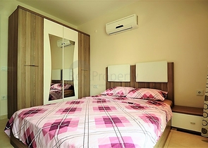 شقة غرفة وصالة ضمن مجمع سكني يضم كافة الخدمات في افسلار / الانيا 