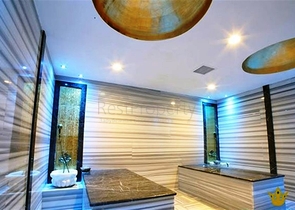 شقة غرفة وصالة ضمن مجمع سكني يضم كافة الخدمات في افسلار / الانيا 