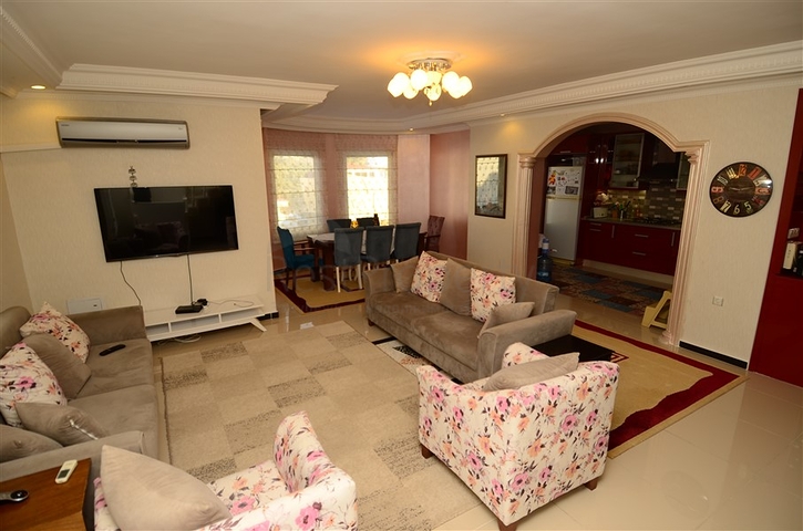 شقق في مركز الانيا