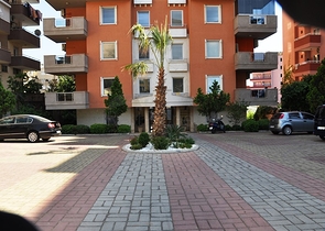 شقق في مركز الانيا