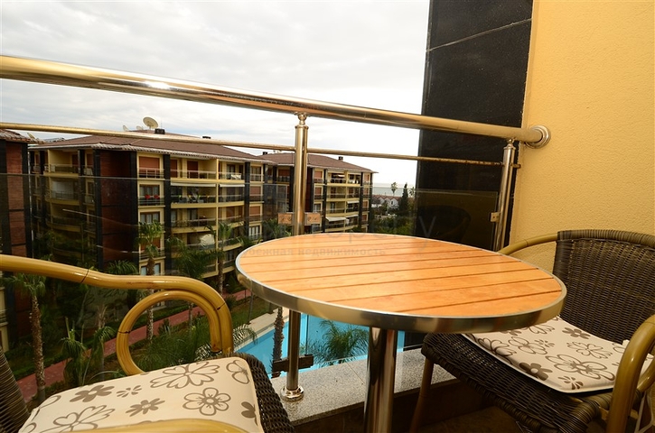 شقة للبيع ضمن أحد أرقى المجمعات في قلب ألانيا