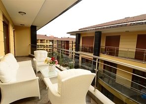 شقة للبيع ضمن أحد أرقى المجمعات في قلب ألانيا