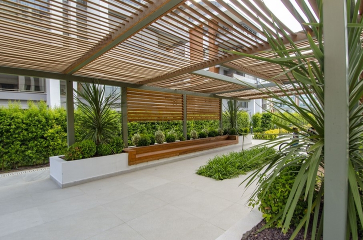 شقق في كونيالتي - انطاليا