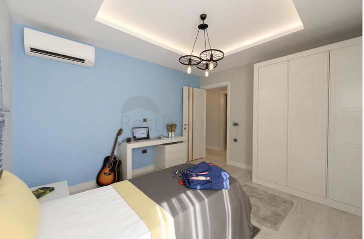 شقق في كونيالتي - انطاليا