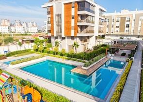 شقق في كونيالتي - انطاليا