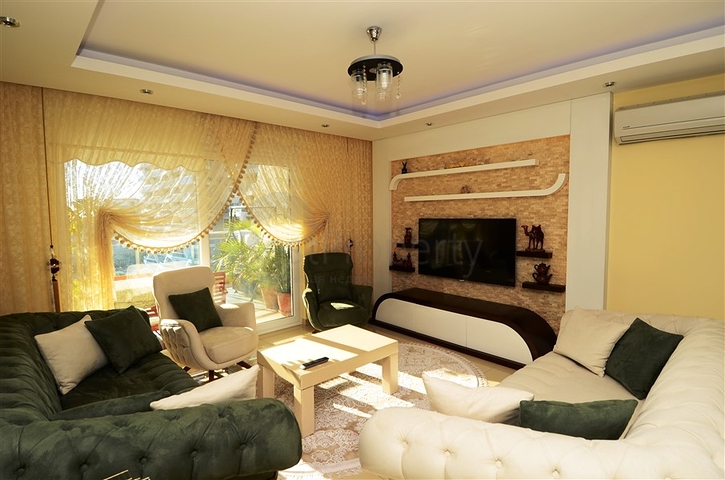 شقة فاخرة من تصميم غرفتين وصالة في الانيا 