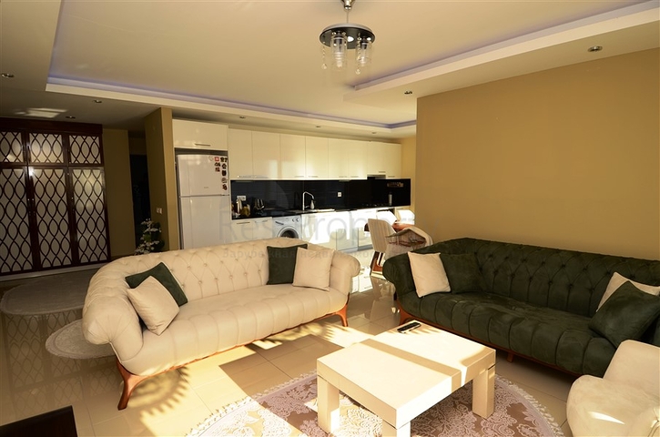 شقة فاخرة من تصميم غرفتين وصالة في الانيا 