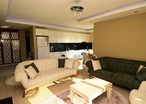 شقة فاخرة من تصميم غرفتين وصالة في الانيا 