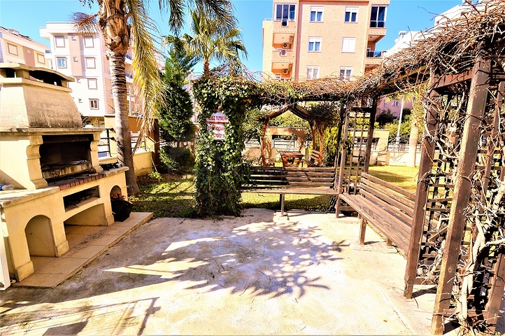 شقة بثلاث غرف نوم في انطاليا / كونيالتي