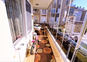 شقة بثلاث غرف نوم في انطاليا / كونيالتي