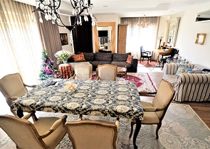 شقة بثلاث غرف نوم في انطاليا / كونيالتي