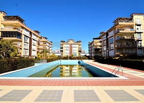 شقة بثلاث غرف نوم في انطاليا / كونيالتي