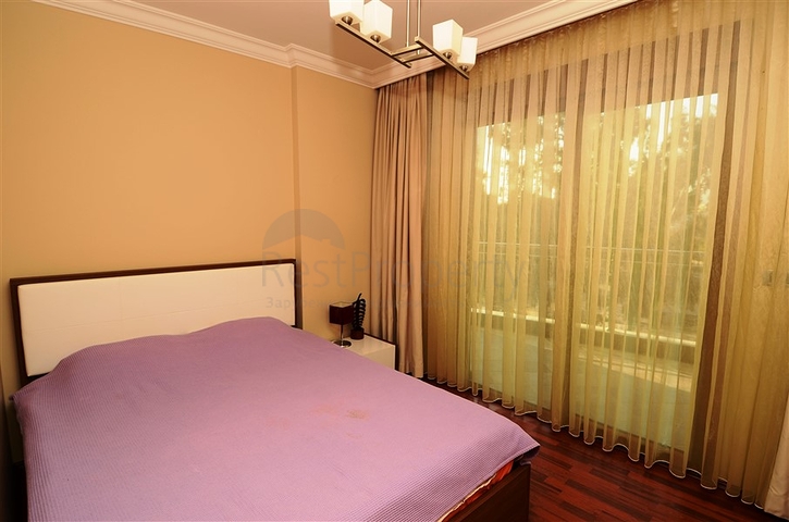 شقق للايجار في وسط الانيا